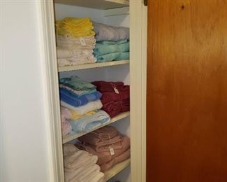 Another Linen Closet - Towels and Rugs!