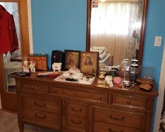 This Dresser with Mirror was made by "Dixie" - great quality, Dove-Tail joints, solid wood!