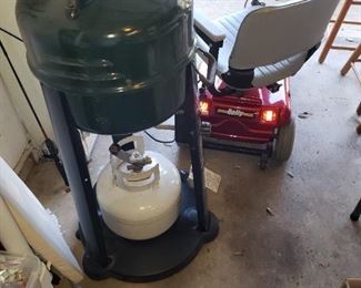 Smoker - and Scooter.