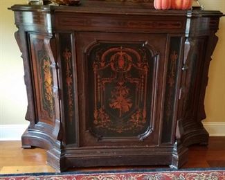 A closer look at the antique cabinet