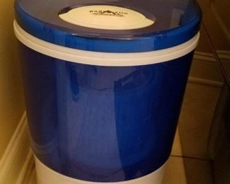 BaseCamp portable washing machine by Mr. Heater