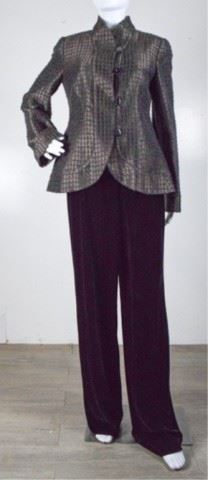 16	Giorgio Armani Collezioni Two Piece Coca Pant Suit	Armani Collezioni Two- Piece Pant Suit Hound's Tooth Patterning - 4 Button Front Wool Blend Jacket Dark Chocolate Velvet Palazzo Pant with side zipper Size US 8 / EURO 42
