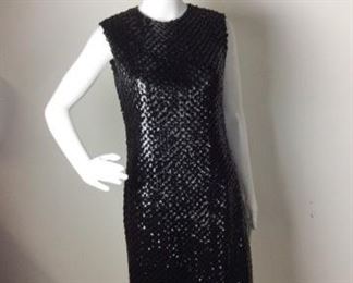 61	Vintage Custom Creation Black Sequin Party Dress	Vintage Custom Creation Black Sequin Party Dress Measure approx. 37 top to bottom length / 28" around waist *** NO SIZING ***
