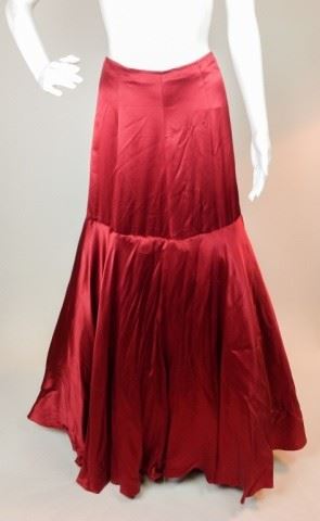 106	Designer Morgane La Fay - Full Length Silk Skirt	Designer Morgane La Fay - Full Length Red Silk Skirt Black Tulle Liner (pouf effect) Size Small
