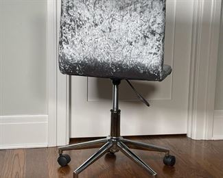 SWIVEL OFFICE CHAIR | Shiny grey crushed velvet upholstery, on five wheels, adjustable height; h. 33 x 18 x 18 in. 