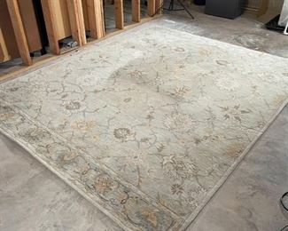 GABRIELLE PERSIAN STYLE RUG | By Pottery Barn, 100% wool pile, with Woolmark and Kaleen labels, made in India; 8 x 10 ft. 