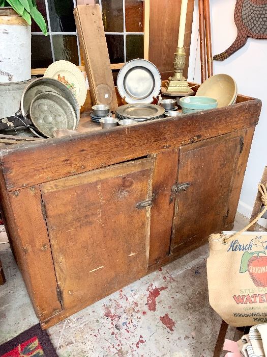 Primitive Dry Sink