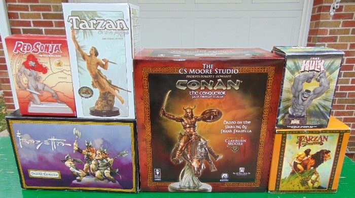 Red Sonja - She Devil with a Sword , Diamond Eye Variant Edition, #39/139 

Hulk - sculpted by Howard Kalish

Tarzan and the Golden Lion, #232/1000

Tarzan of the Apes Centennial Statue - Joe DeVito

Frank Franzetti’s Snow Giants - Reel Art Studios, #466/2000

Conan the Conqueror - Clayton CS Moore Studios, Faux Bronze, #118/300