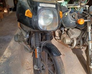 BMW RS 100 for restoration