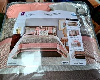 King comforter set