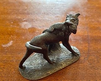 Bronze figurine - wolf with lamb