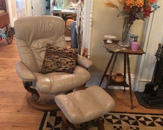 Ekornes brand stress less leather adjustable chair with ottoman (made in Norway)