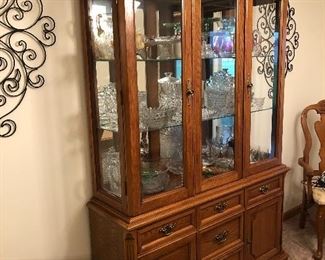 Oak lighted break front