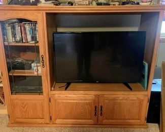 Entertainment center