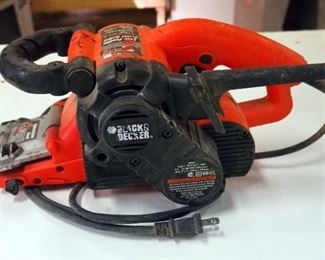 Black And Decker Dragster Electric Belt Sander, Model DS321