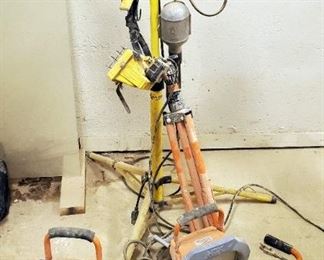 Halogen Shop Lights, With Tripods, Qty 2, And Drop Lights, Qty 2