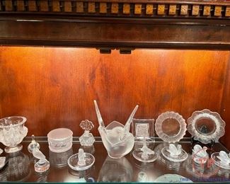 LALIQUE Crystal Art Glass