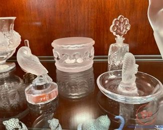 LALIQUE Crystal Art Glass