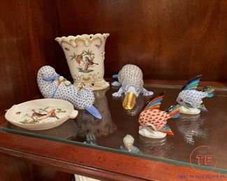HEREND Fishnet Figurines