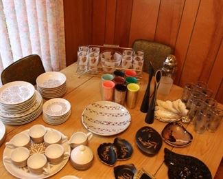 Vintage Dishes, Gold Leaf and Silver Leaf Vintage 50s Glasses, Tumblers, Shaker