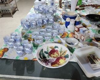 Blue and White Glass Sets, Cobalt Blue Bowls, Bakeware