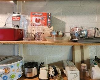 Measuring Cups, Slow Cooker