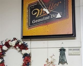 Miller Clock Wreath, Garden Item, Planter