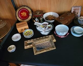 Coasters, Rice Bowls, Framed Mirrors, Soup Spoons, Asian Items