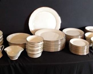 Lenox Solitaire China Set
