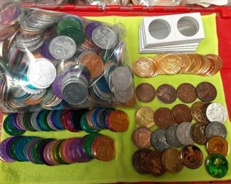 https://www.ebay.com/itm/124955754729	LAN3011 MARDI-GRAS STARTER COLLECTION DOUBLOON LOT 		BIN	 $49.99 
