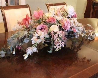 Decorative faux florals