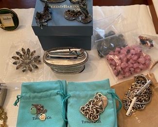 Assorted jewelry  - fine & costume - Tiffany