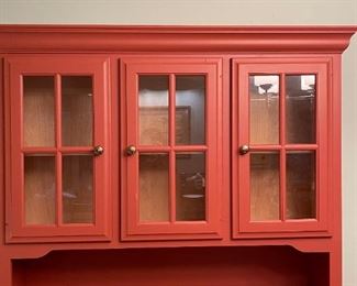 Dining Hutch/China Cabinet