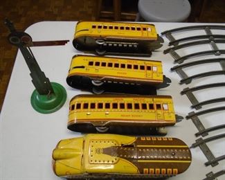 ? 1930's Marx tin litho windup train