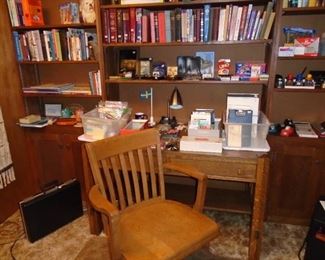 vintage library table, vintage office chair