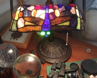 Vintage Tiffany-Style Desk Lamp w/Dragonfly