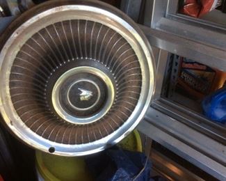 2 Original MERCURY Cougar Styled Hub Caps for 1967 & 1968