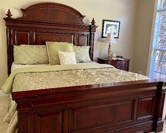 Stately king size mahogany  bed 