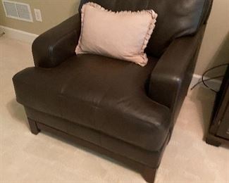 Ethan Allen Oversized Leather Chair