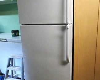 GE refrigerator and freezer