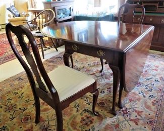 Amana drop leaf table with drawers with 4 matching chairs and custom pads