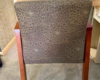 (Picture 3 of Paoli chair)