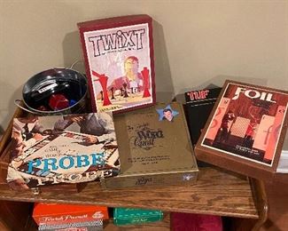VTG board games,Avalon Hill Vintage Board Game Twixt, Avalon Hill Vintage Foil Bookshelf Board Game< Probe, Trivial Pursuit