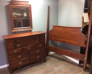 DUCK’S UNLIMITED KINCAID FURNITURE DRESSER AND QUEEN BED