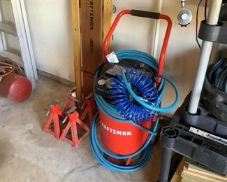Air compressor