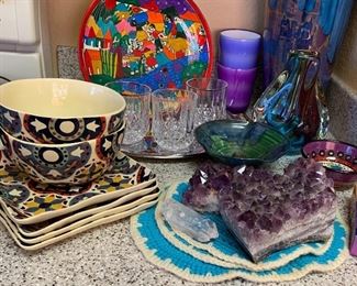 Amethyst, Pottery, ...