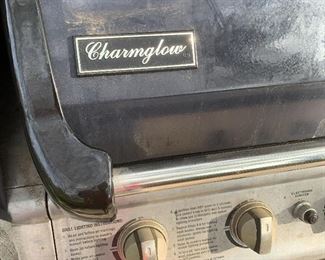 Charm glow grill and cover