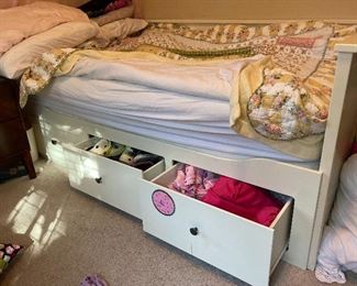 Ikea Hemnes Twin Daybed with Trundle & 3 Drawers, plus mattress and foam mattress/topper