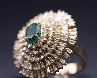 EMERALD AND DIAMOND RING
