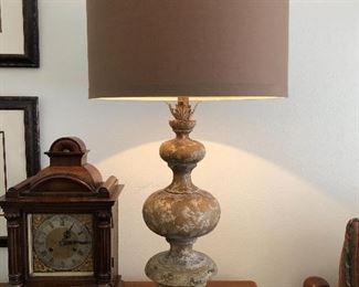 $ 150.00 beautiful decorator lamp at home with rustic or refined, 32” height